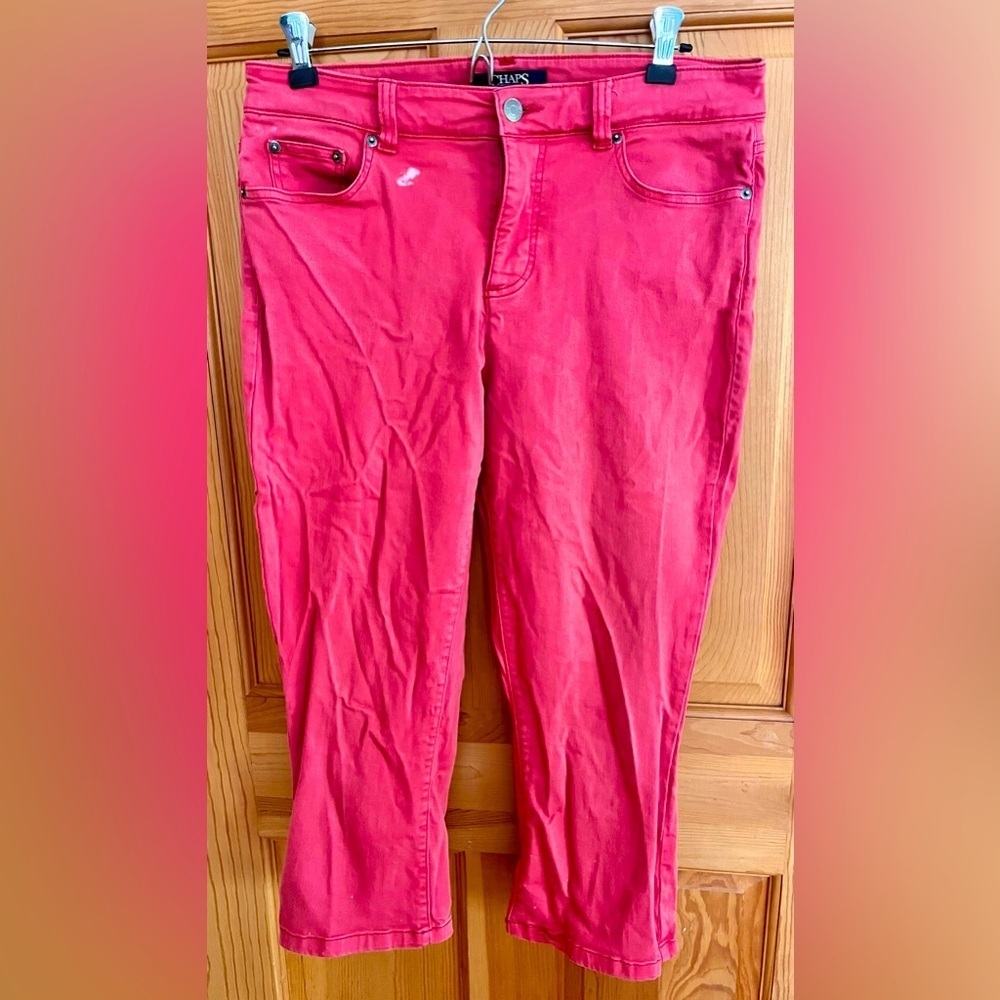 Chaps Sz 8 Faded Red Capri Jeans Distressed Bleach Splashes Grunge Summer VTG